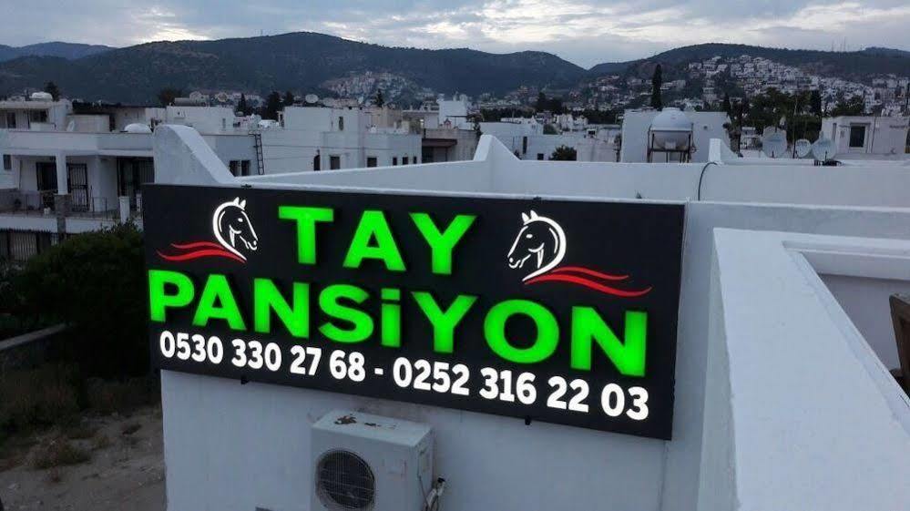 Tay Pansiyon Bed & Breakfast Bodrum ภายนอก รูปภาพ